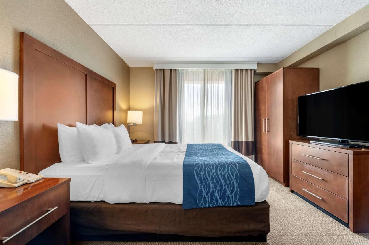 Comfort Inn & Suites Orlando North Sanford Bagian luar foto