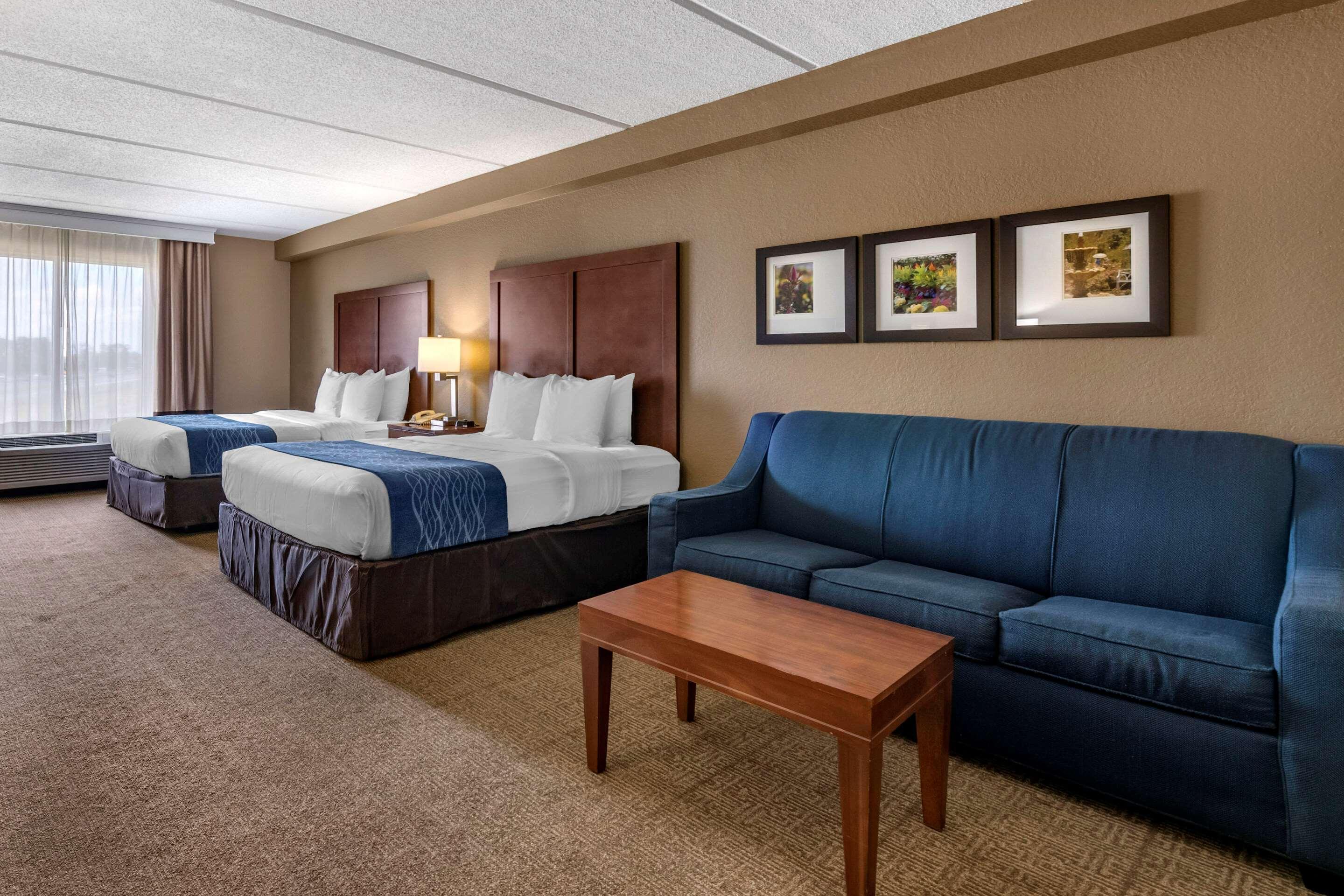 Comfort Inn & Suites Orlando North Sanford Bagian luar foto