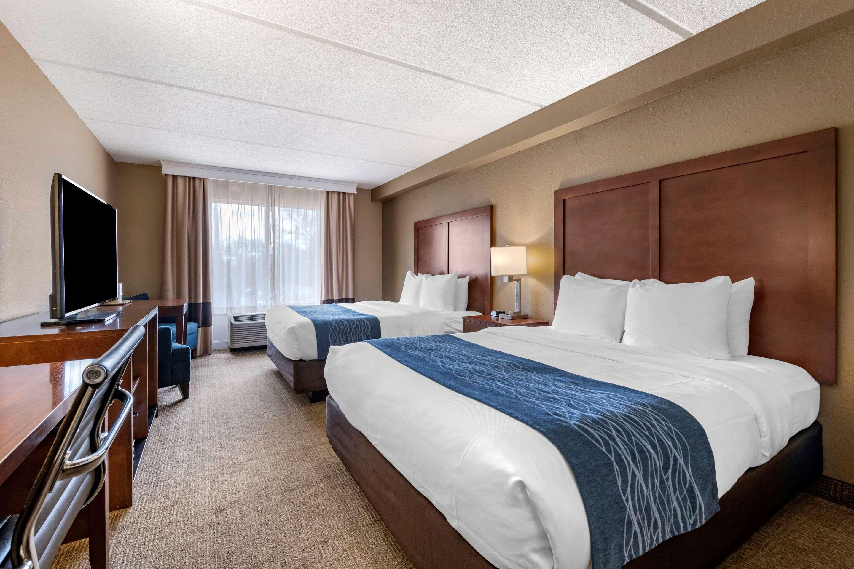 Comfort Inn & Suites Orlando North Sanford Bagian luar foto