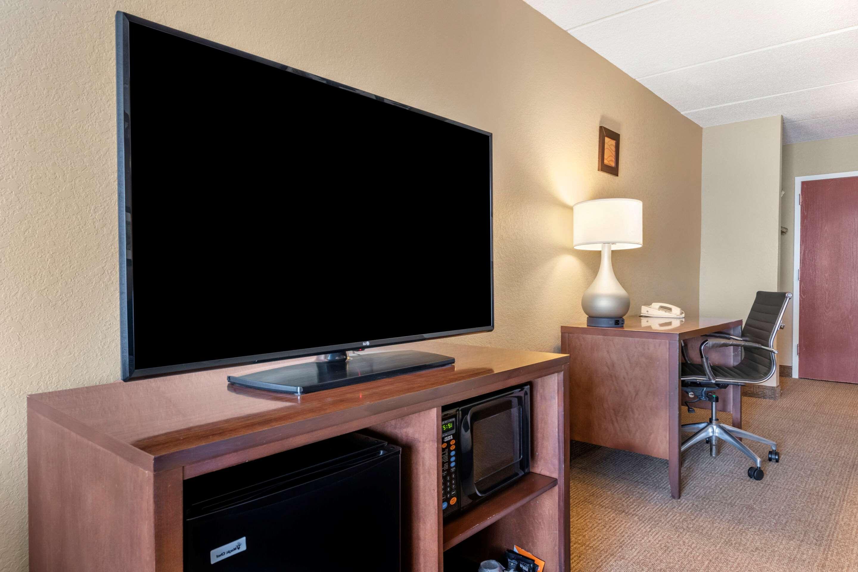 Comfort Inn & Suites Orlando North Sanford Bagian luar foto