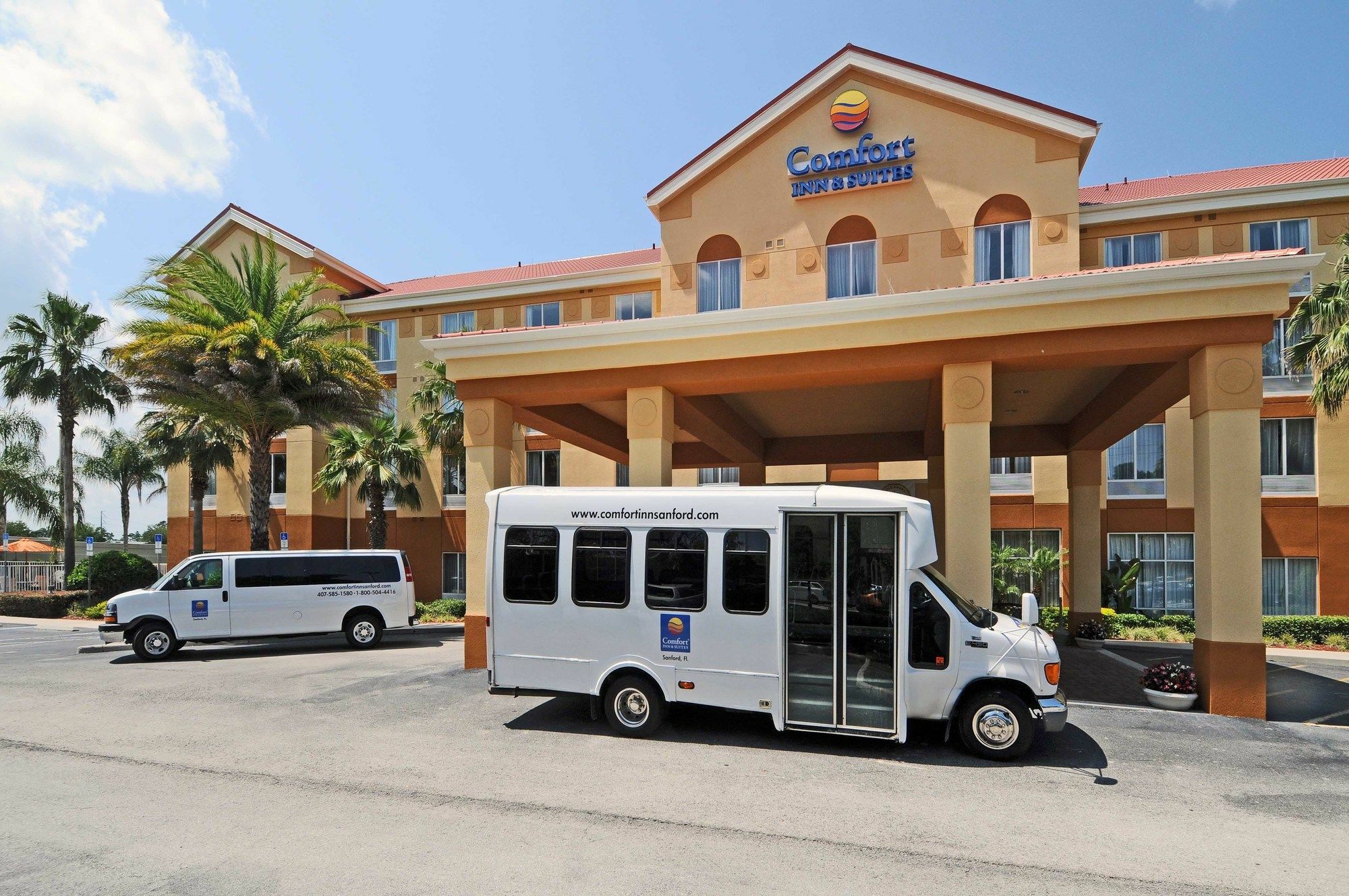 Comfort Inn & Suites Orlando North Sanford Bagian luar foto